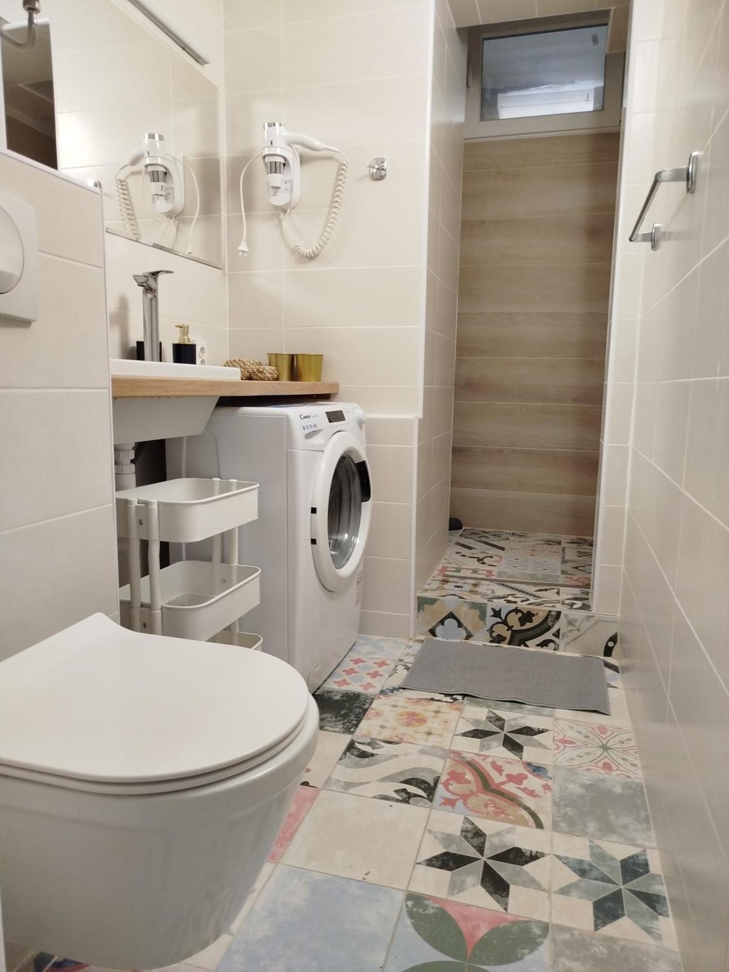 Apartman Iva Novalja Exterior foto
